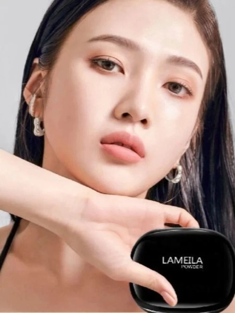 Lameila Oil Control Face Powder Pressed Concealer Foundation -Shade 01